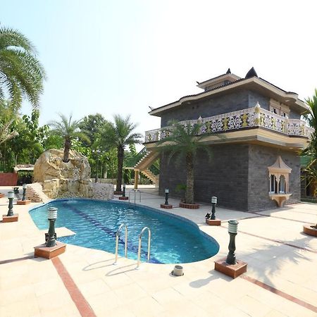 มันน์ เดอะ ปาล์ม รีทรีต Hotel ลัคเนา ภายนอก รูปภาพ