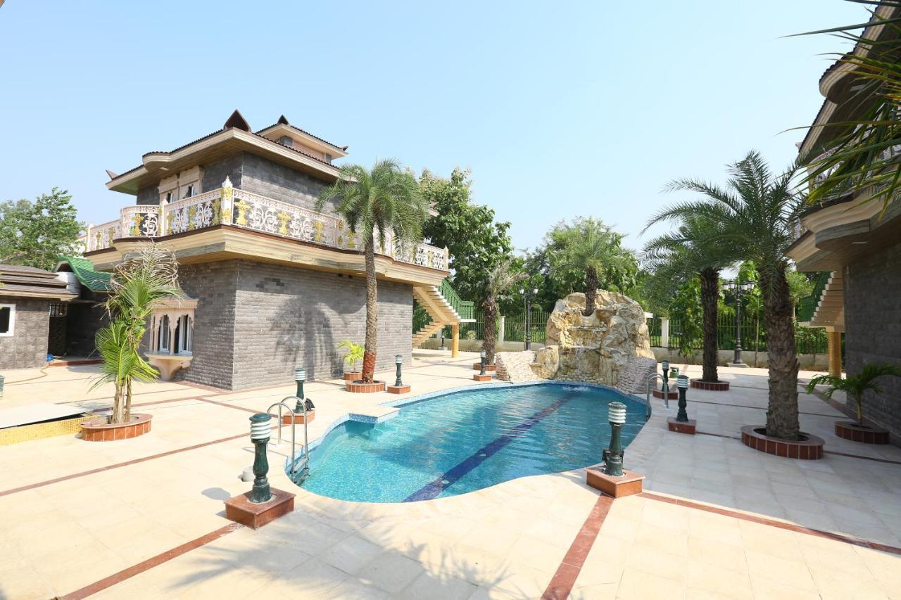 มันน์ เดอะ ปาล์ม รีทรีต Hotel ลัคเนา ภายนอก รูปภาพ